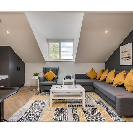 Central Belfast Apartments: University Street المظهر الخارجي الصورة
