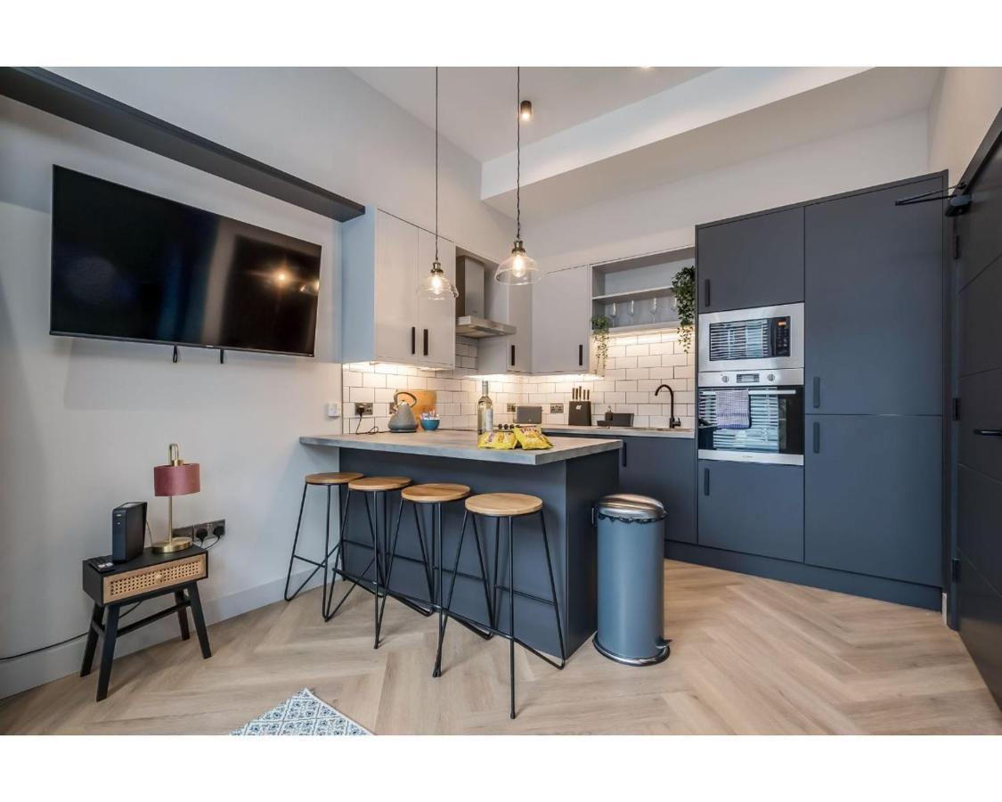 Central Belfast Apartments: University Street المظهر الخارجي الصورة