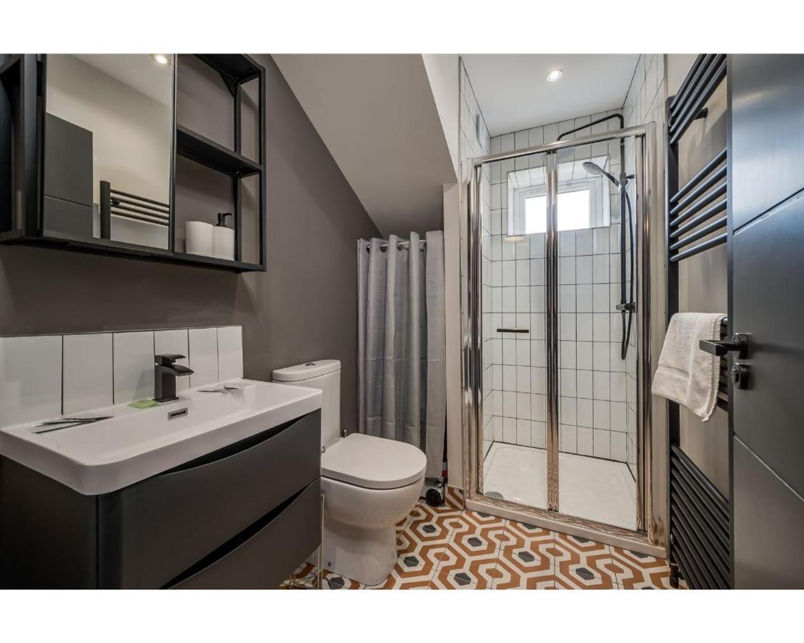 Central Belfast Apartments: University Street المظهر الخارجي الصورة