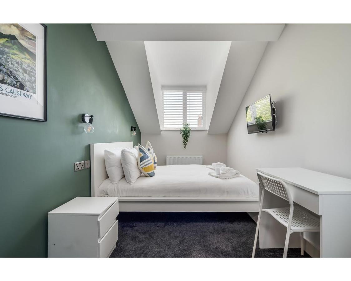 Central Belfast Apartments: University Street المظهر الخارجي الصورة
