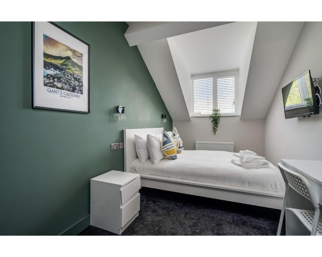 Central Belfast Apartments: University Street المظهر الخارجي الصورة